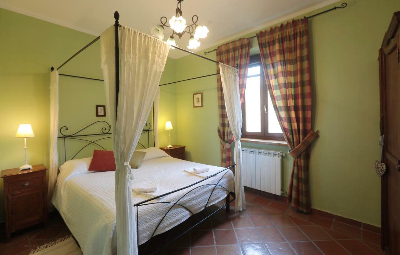 Ai Due Cedri Guest House Capranica Екстериор снимка